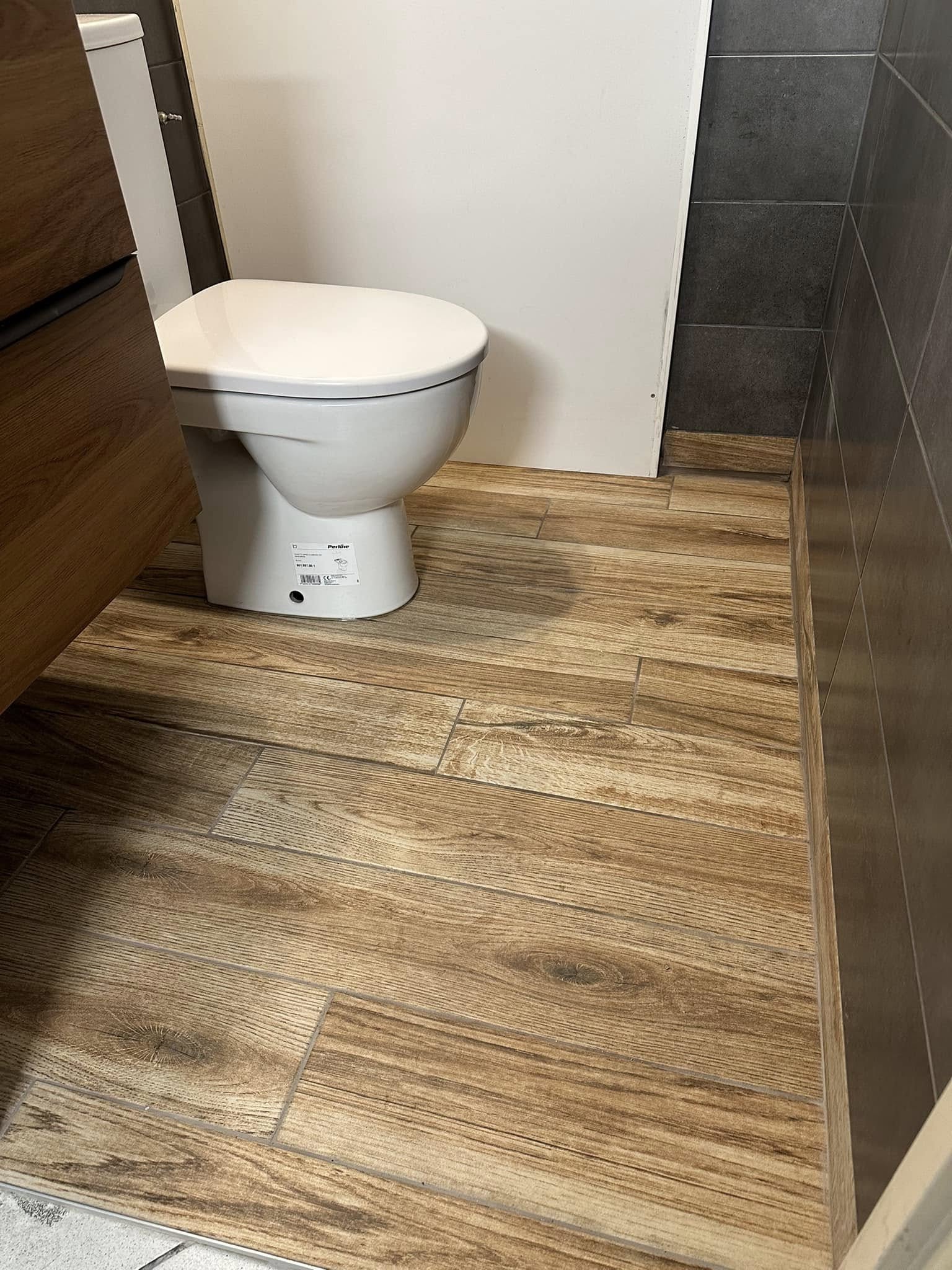 Rénovation de toilettes réalisé par SF Rénovation